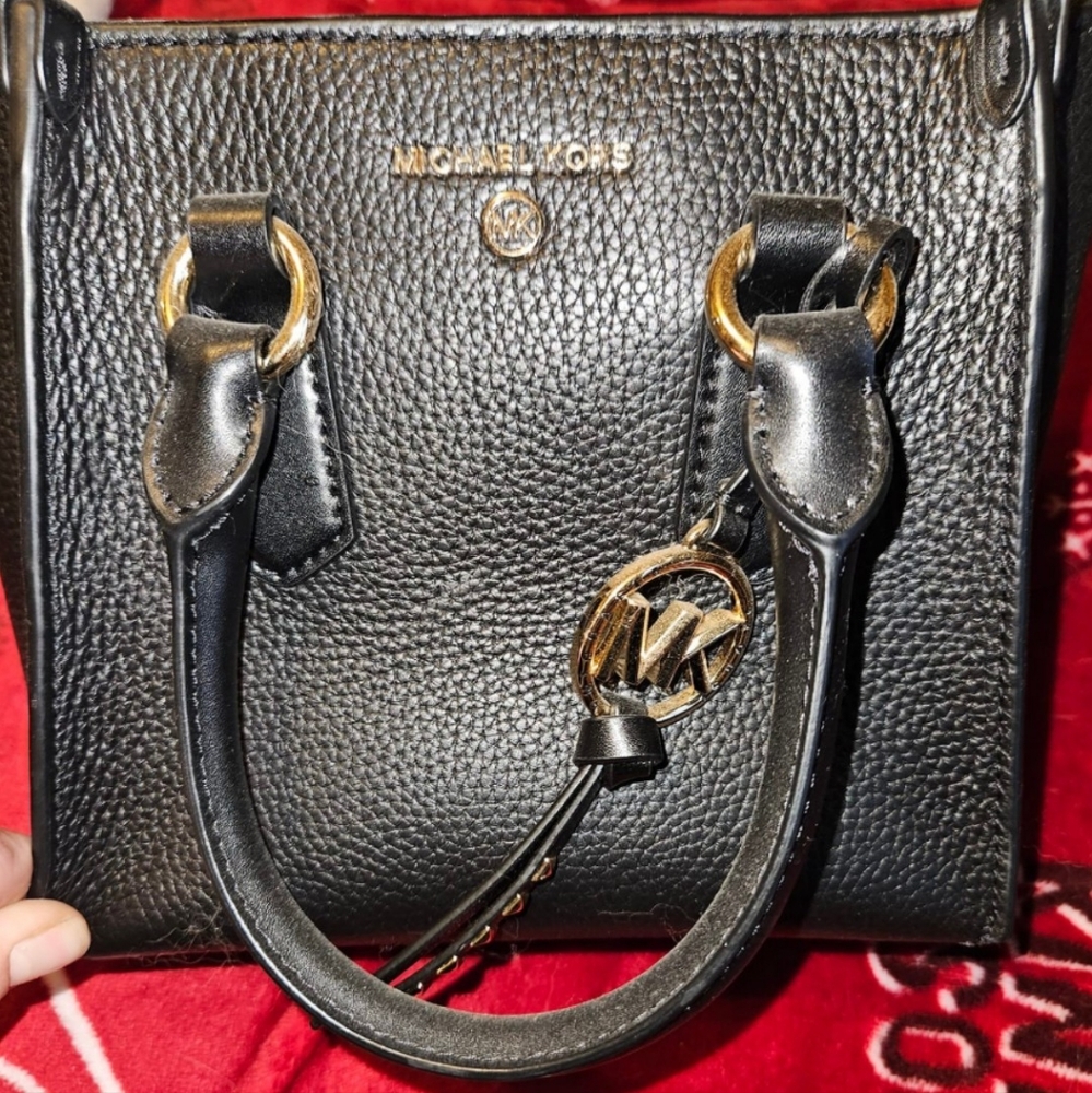 Michael kors purse